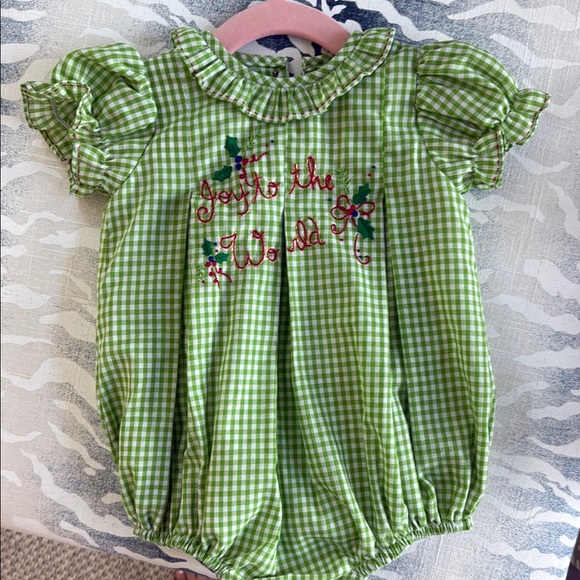 Bayleigh Shadow Bow Bubble by The Proper Peony